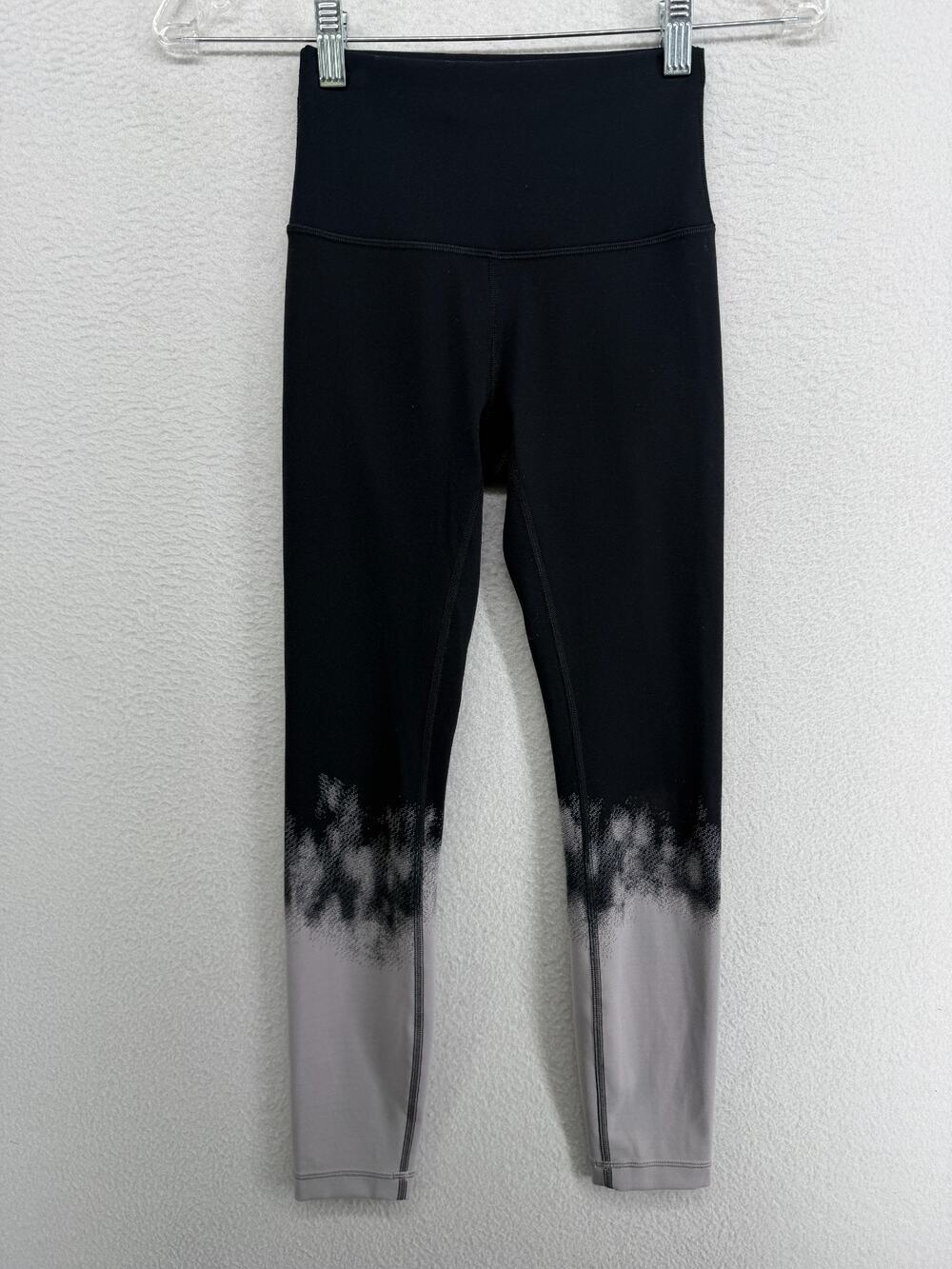 LULULEMON Leggings 2 Wunder Train Tight 25" Crop Ascending Light Silver Black